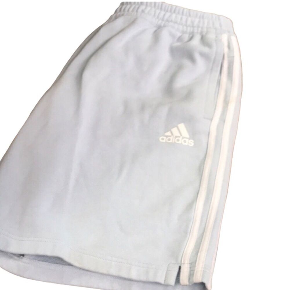 Adidas mens shirts size XL see pics excellent condition